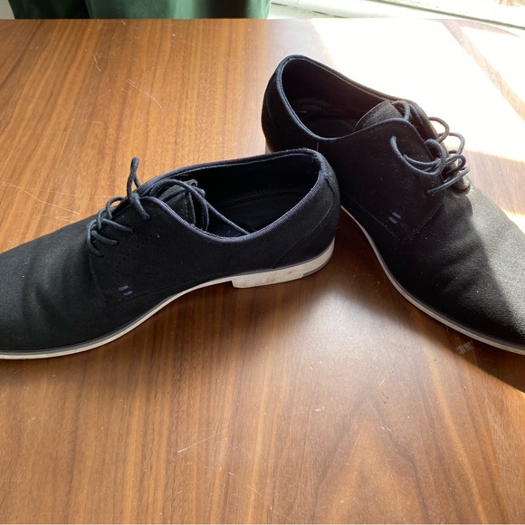 Black Aldo Dress Shoes - Picture 2 of 4